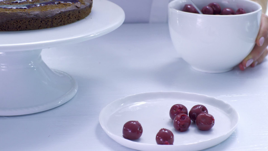 Schwarzwalder kersentaart stap 20.mov