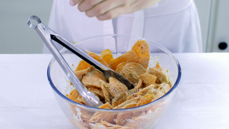 Romige gratin van zoete aardappel en pinda stap 4.mov