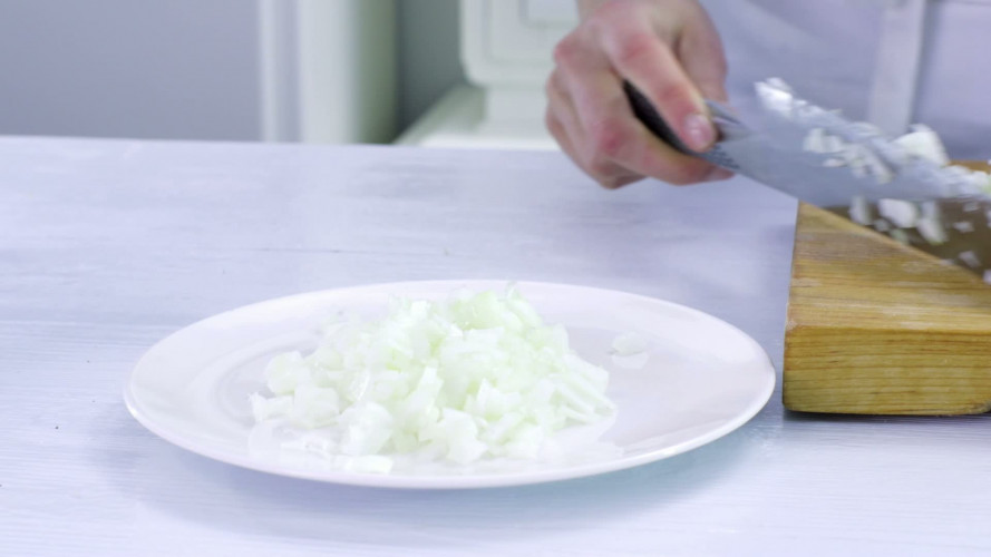 Courgettesoep met mais en koriander stap 1.mov