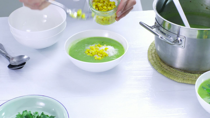 Courgettesoep met mais en koriander stap 6.mov