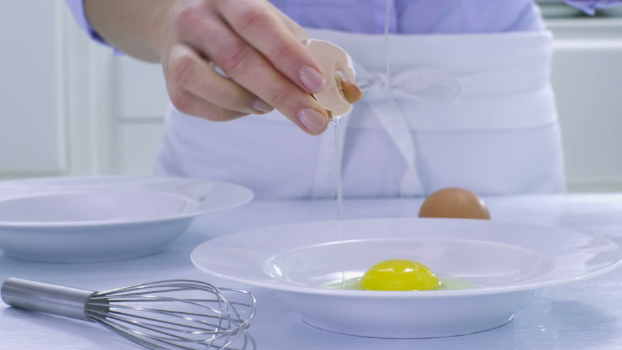 Gefrituurde risottoballetjes met mozzarella stap 7.mov