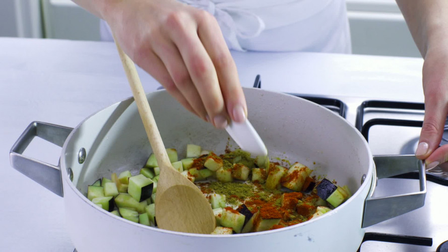 Groentechili sin carne stap 2.mov