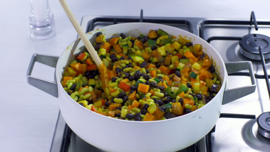 Groentechili sin carne stap 6.mov