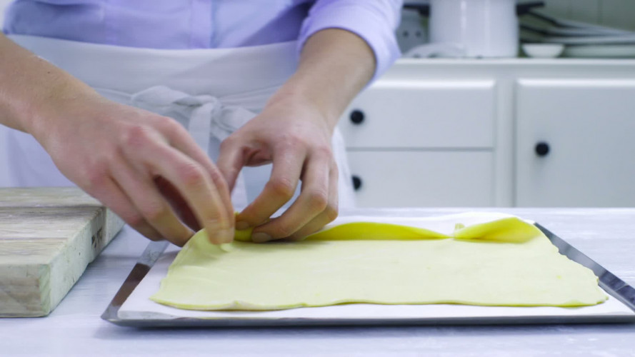 Plaattaart met appel stap 2.mov