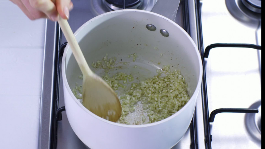 Risotto met wortel en varkensvlees stap 5.mov