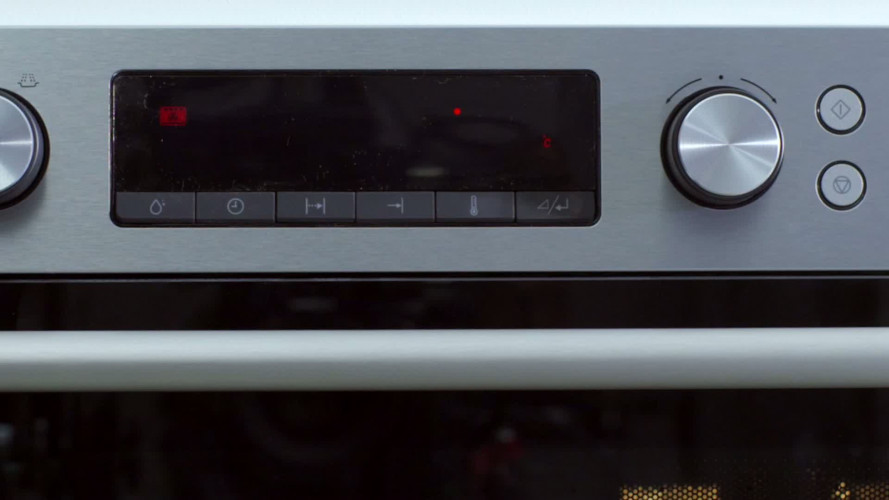 Kipgehaktbrood met venkel en ei stap 1.mov