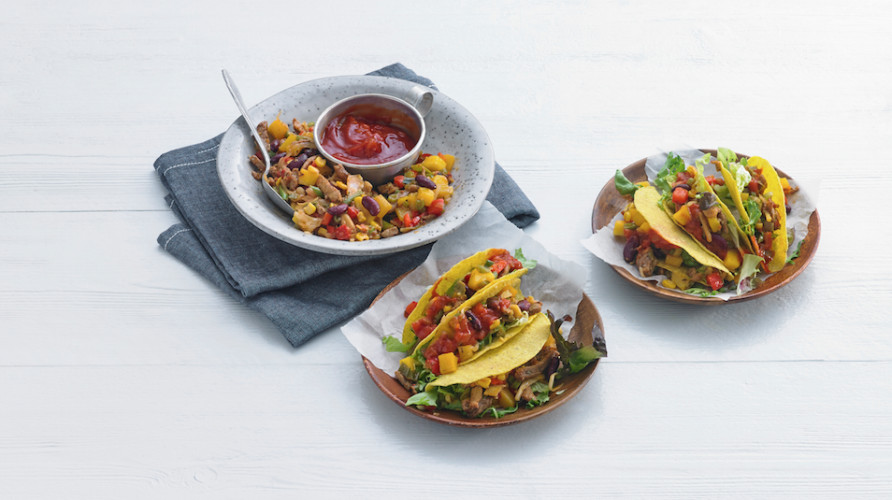 Taco's met gyros, mango en salsa