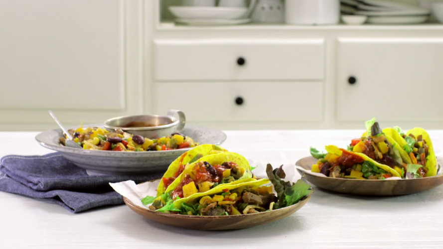Taco's met gyros, mango en salsa stap 7.mov