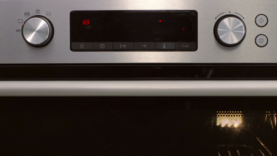 Noten-rozijnenrozet stap 9.mov