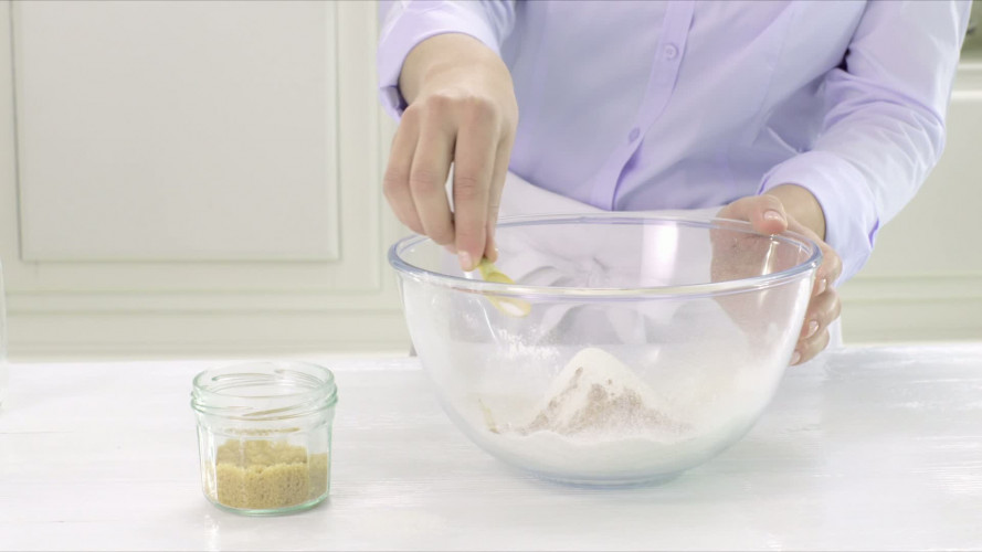 Boekweitgalette met zomerfruit stap 1.mov