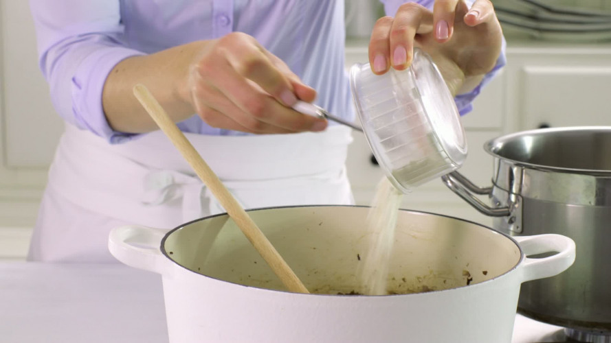 Paddenstoelensoep met raapstelenpesto stap 6.mov