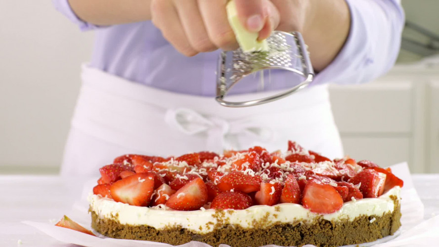 Aardbeien monchoutaart stap 5.mov