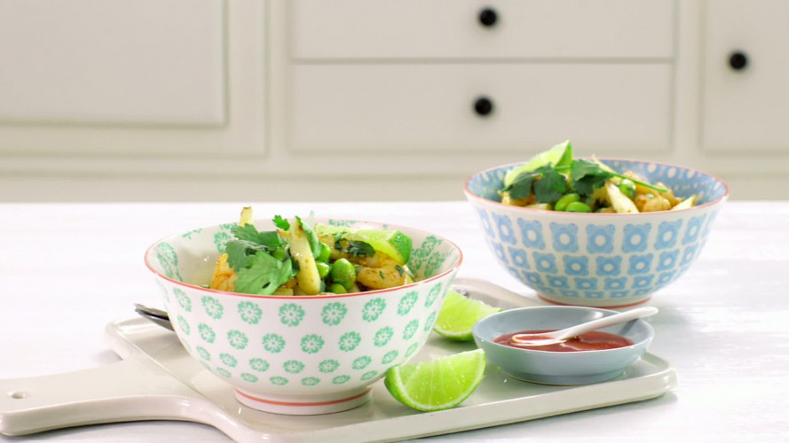 Aspergeroerbak met edamame en korianderdressing stap 10.mov