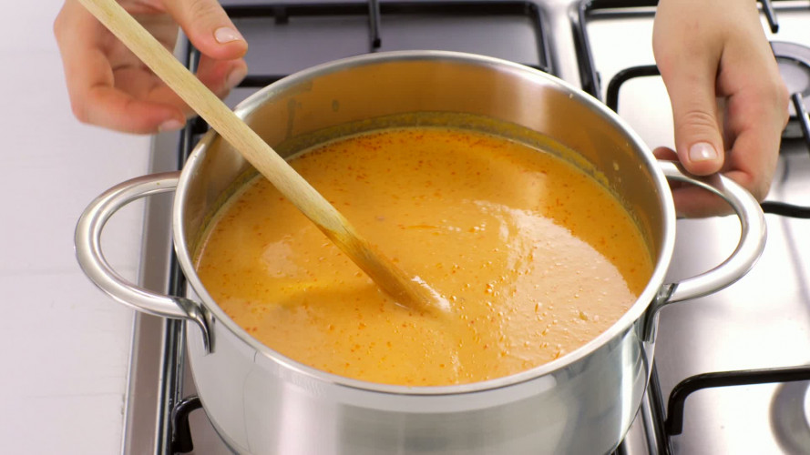 Italiaanse tomatensoep met mascarpone stap 5.mov