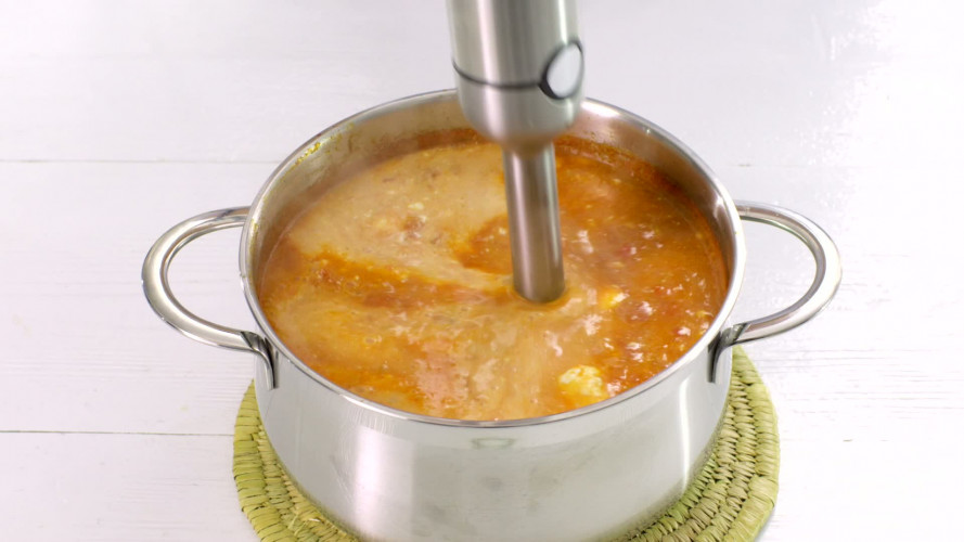 Italiaanse tomatensoep met mascarpone stap 4.mov