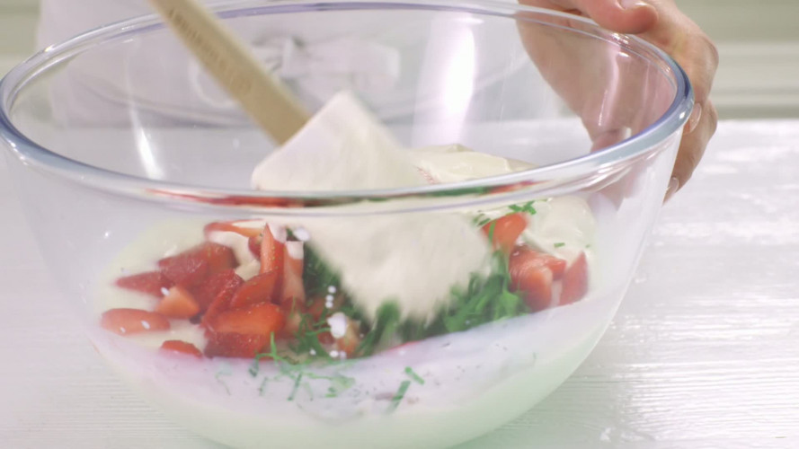 Karnemelkpudding met aardbeien ZONDER.mov