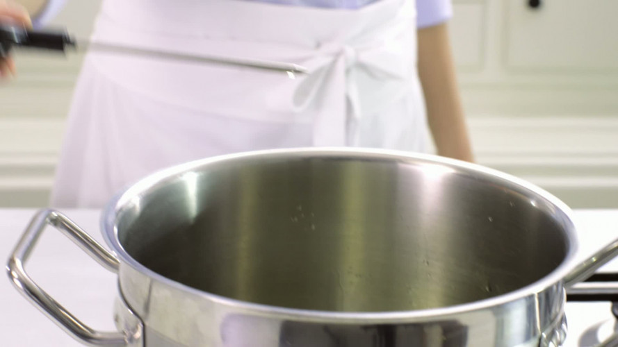 Tempura van groene en witte asperges stap 1.mov
