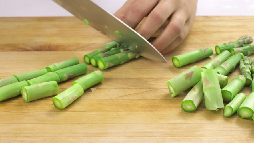 Aardappel-tonijnsalade met asperges stap 3.mov