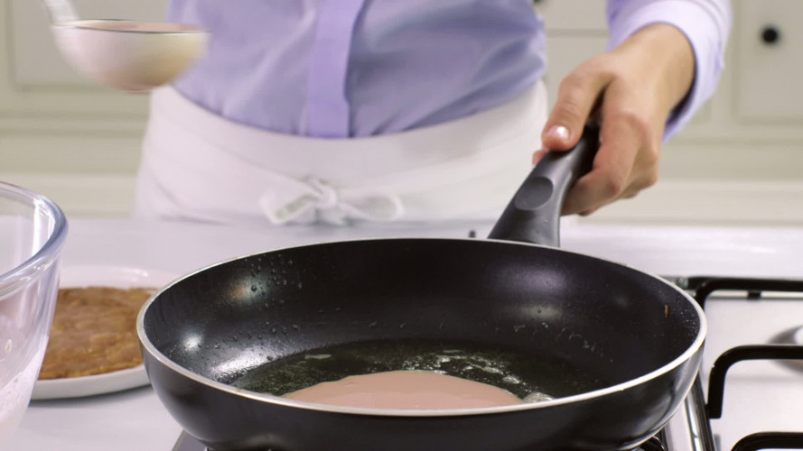 Flensjes met kriekensaus stap 4.mov