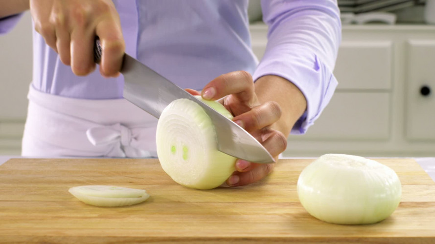 Steak met gefrituurde uienringen stap 5.mov