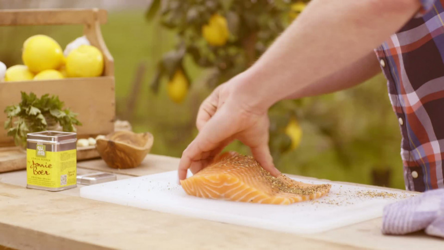 Warmgerookte zalm met gremolata stap 2