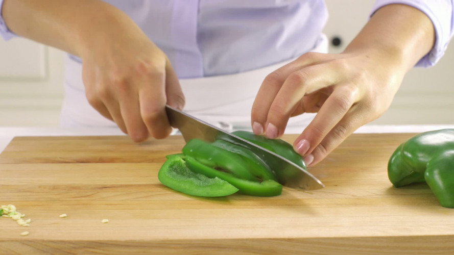 Burrito met bonen-groentechili en mole stap 2.mov