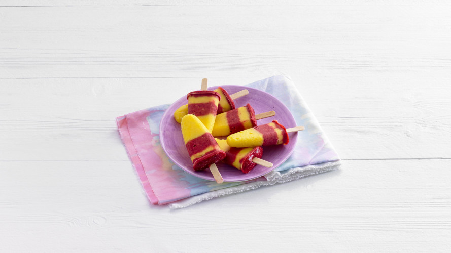 Fruitijsjes van mango en frambozen (paletas) MET.mov