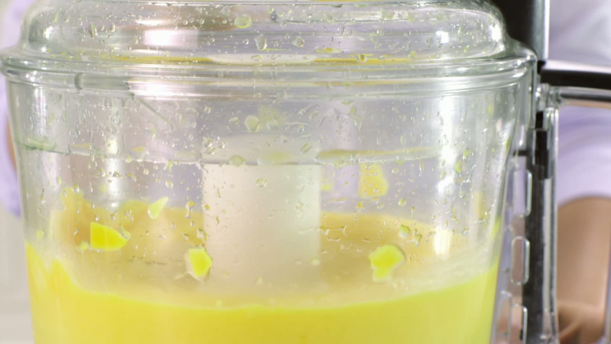 Fruitijsjes van mango en frambozen (paletas) stap 2.mov