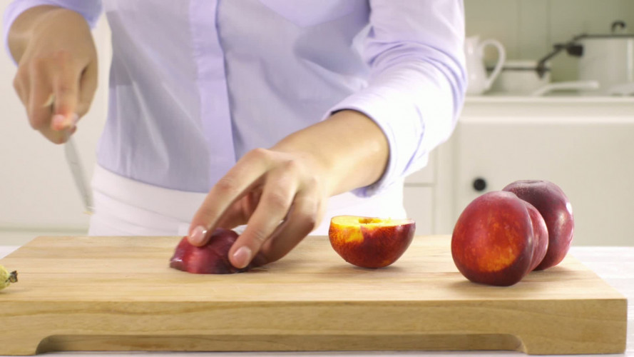 Nectarinecheesecake met dadel-notenbodem ingredienten stap 6.mov