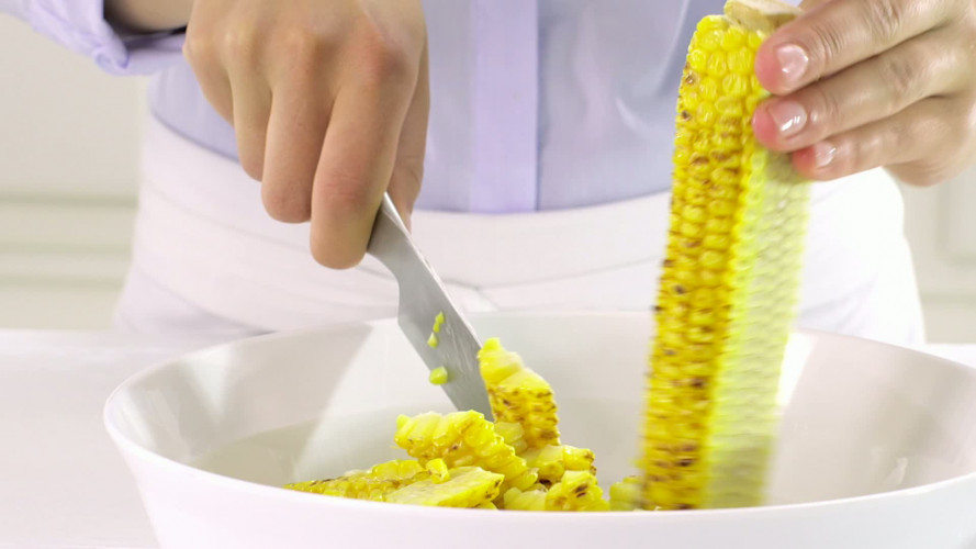 Salade van geroosterde mais en garnalen BBQ stap 6.mov