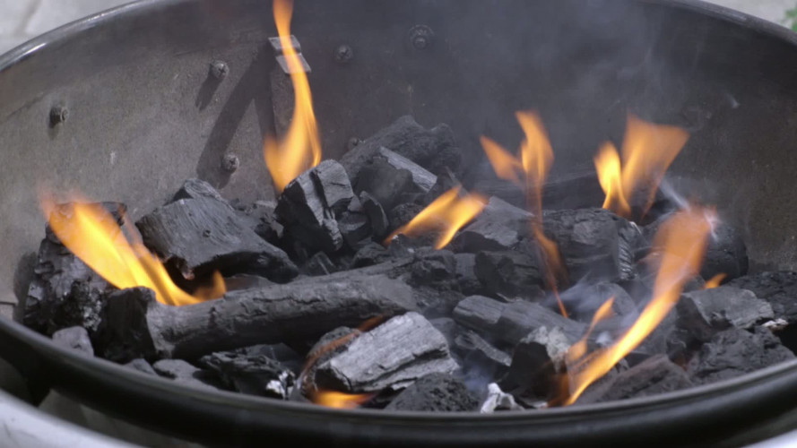 Tortillapizzas met chorizo en avocado stap 1.mov