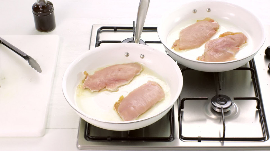 Kalkoensaltimbocca stap 2.mov