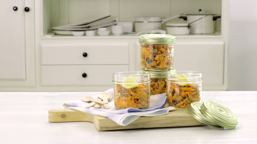 Pastasalade met aubergine en noten stap 9.mov