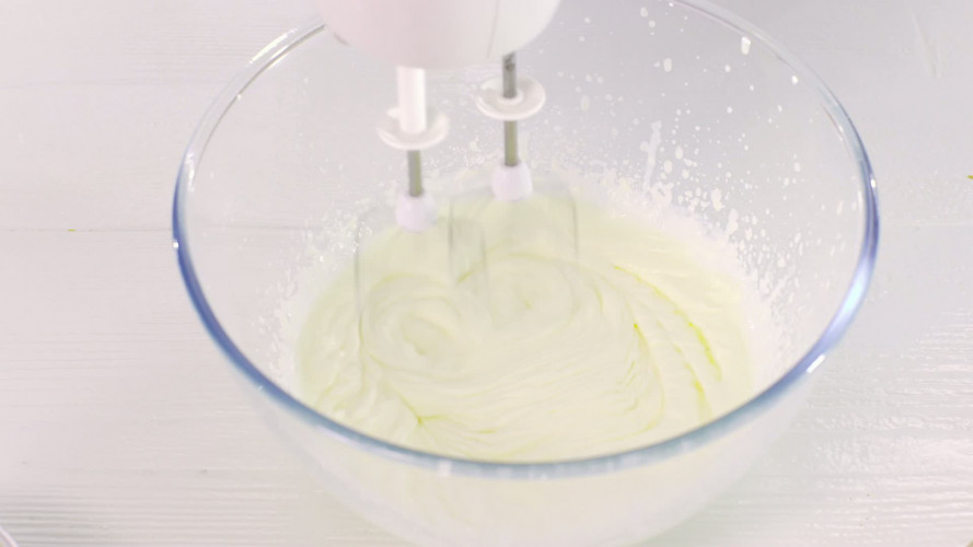 Koffiesemifreddo stap 4.mov