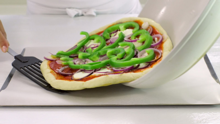 Panpizza peperoni stap 9.mov