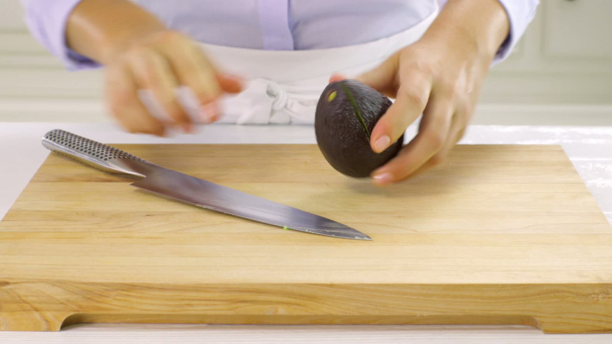 Powerfoodsalade met spinazie, bieten en avocadodressing stap 3.mov