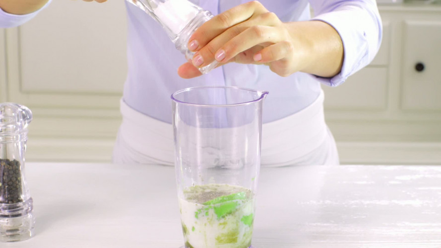 Powerfoodsalade met spinazie, bieten en avocadodressing stap 5.mov