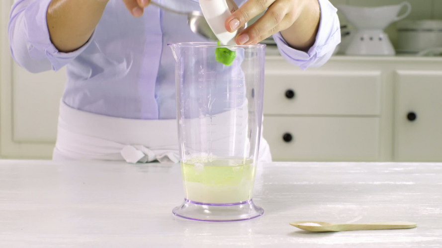 Quinoasushi met avocado stap 2.mov