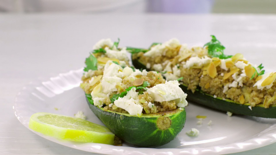 Gevulde courgettes met couscous & amandelen stap 11.mov