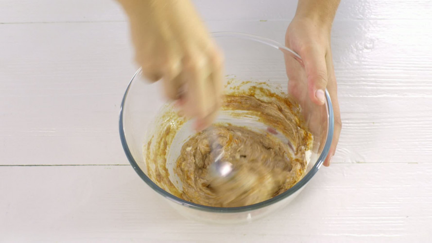 Pompoenmuffins met chiazaad en ahornsiroop stap 8.mov