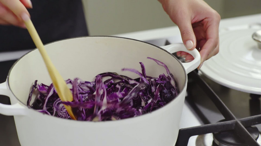 Rodekooltaart met geitenkaas Stap 4.mp4