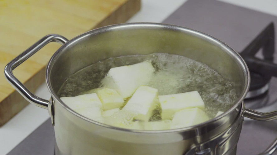 Jonnie Boer pompoen en Thaise curry Stap 11.mp4