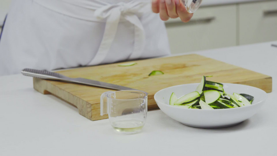 Jonnie Boer pompoen en Thaise curry Stap 17.mp4