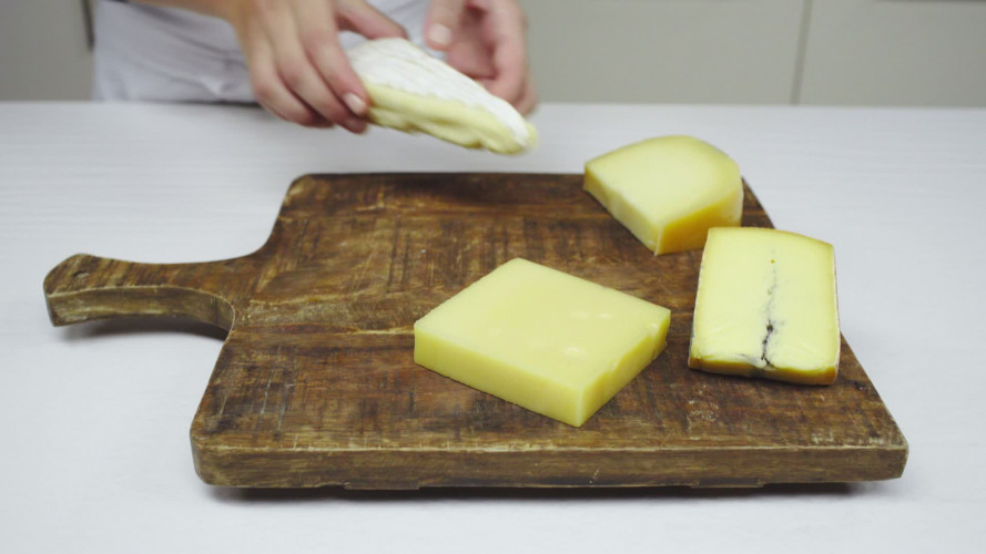Kaasplank met fivespice-perenjam Stap 4.mp4