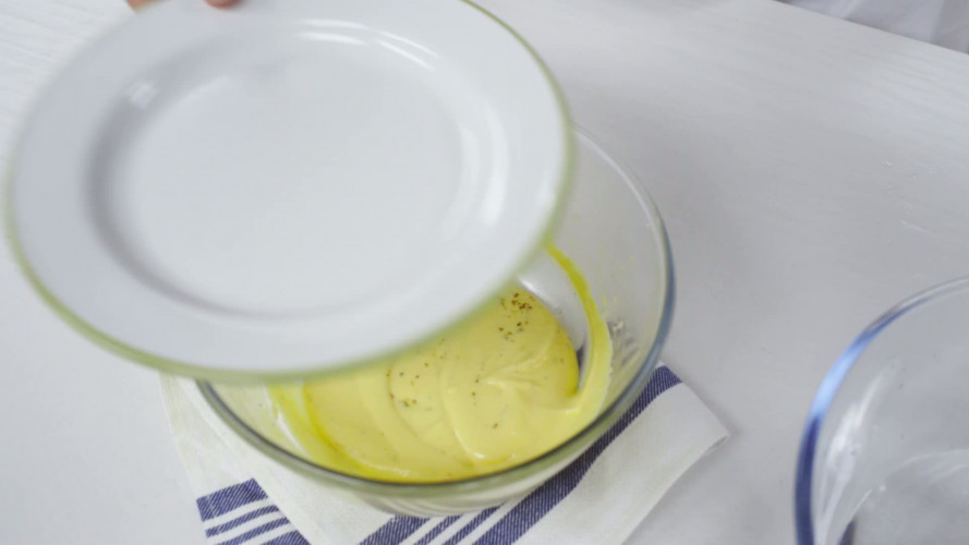 Eggs benedict Stap 5.mp4