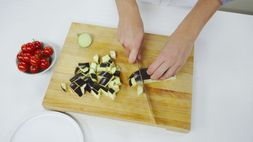 Indiase tomatencurry met biefstuk Stap 3.mp4