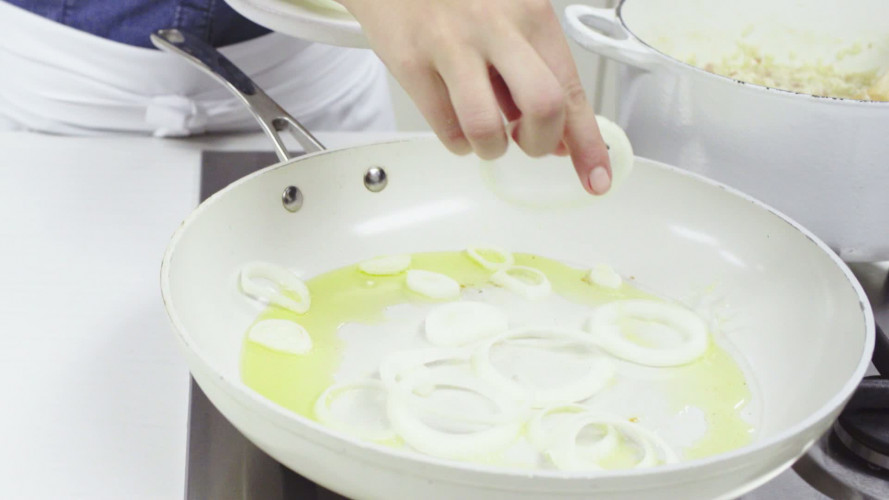 Risotto met zoete ui en spek Stap 8.mp4