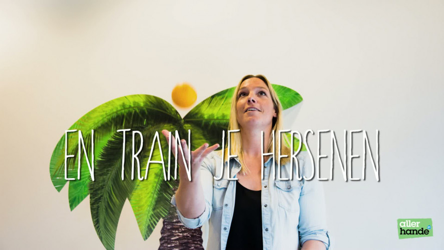 11 Jongleren met fruit.mp4