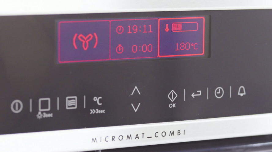 Gebraden kerstkip met noten-vruchtenvulling Stap 1.mp4