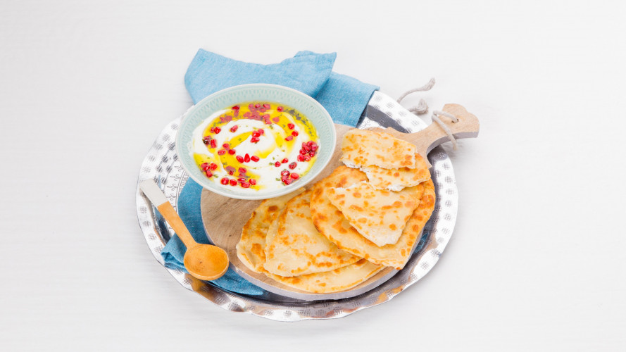 Flatbreads met yoghurtdip